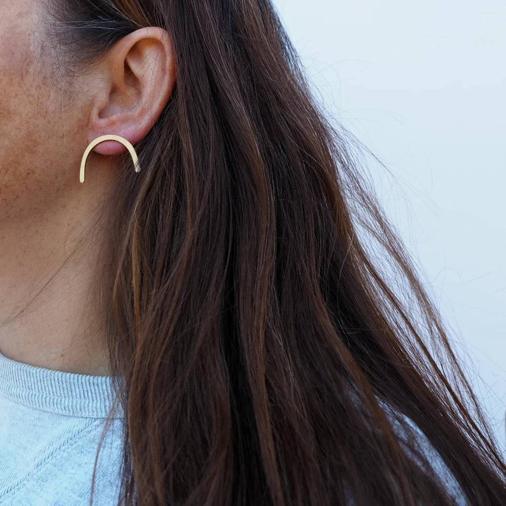 Curve Earrings