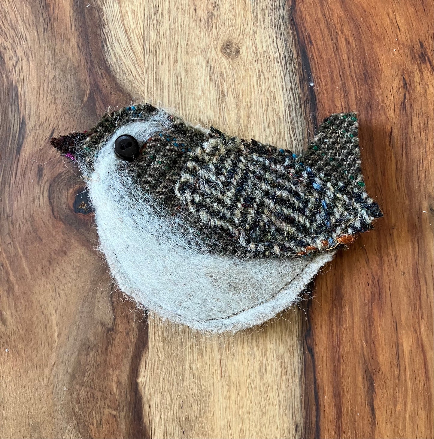 Wren Woven Badge